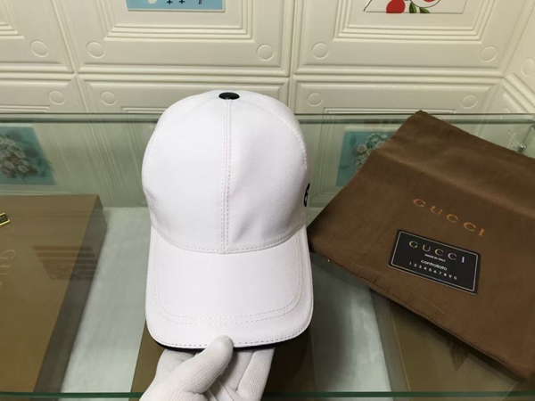 ブランド帽子着用イメージ